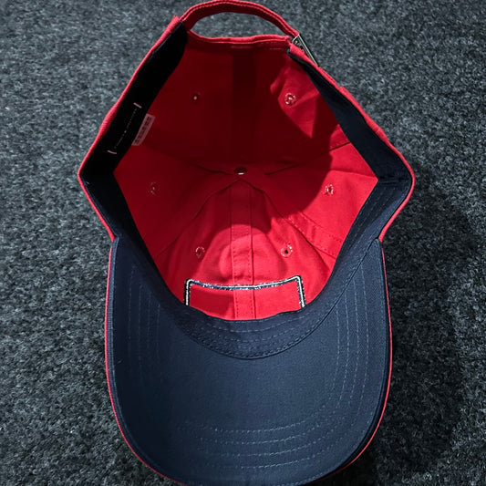 Tommy Hilfiger Signature Badge Baseball Cap – Everyday Summer Essential