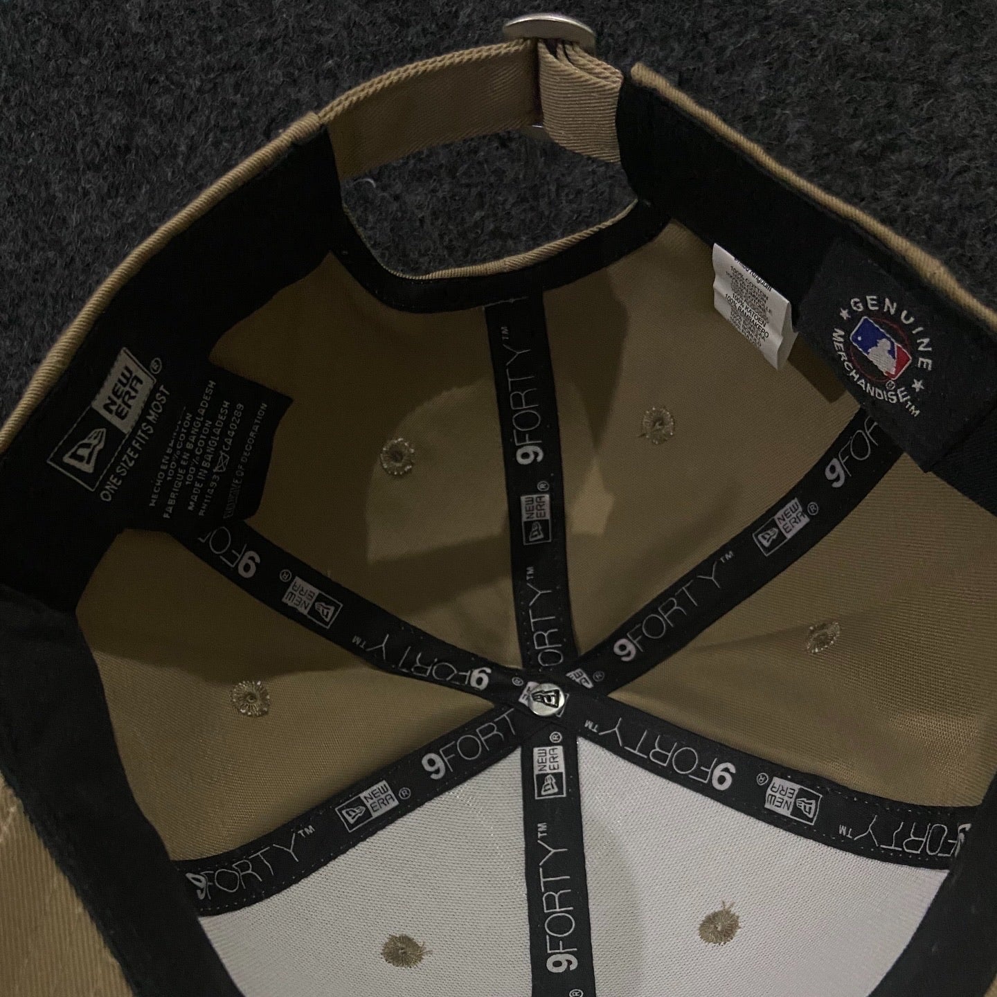 New Era NY 9FORTY League Essential Beige Cap